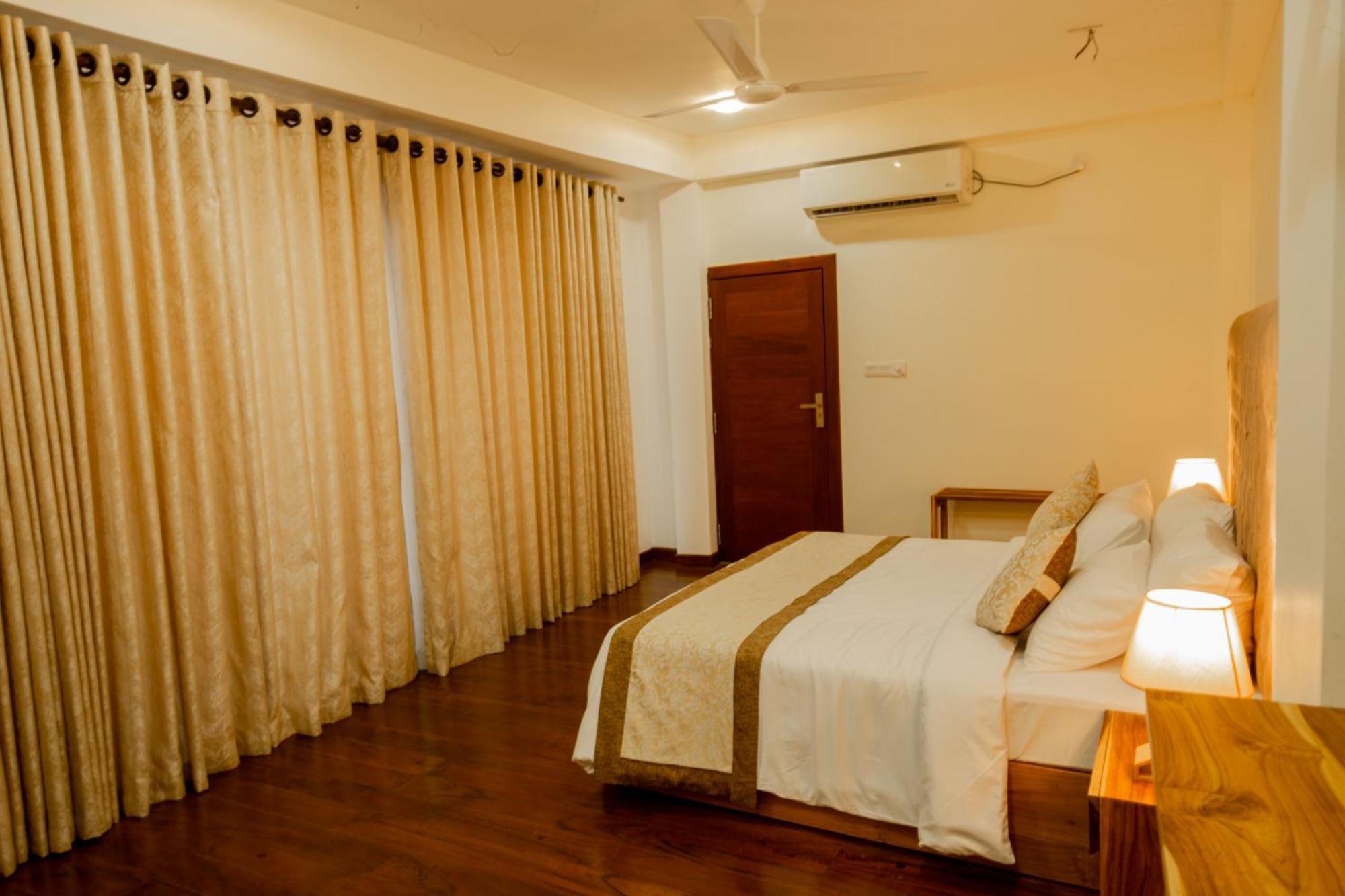 Manthra Leisure Hotel Kandy Exterior photo