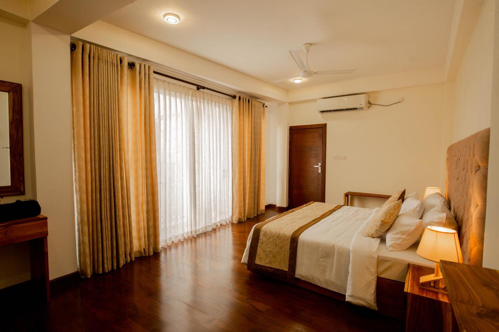 Manthra Leisure Hotel Kandy Exterior photo